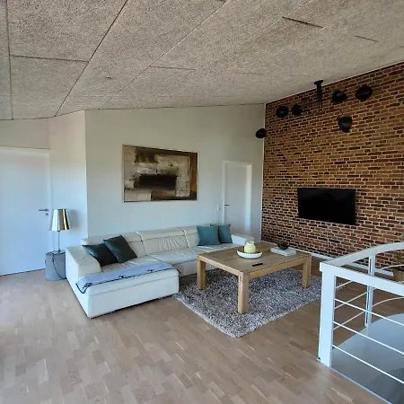 Aakrogen Apartment Ega